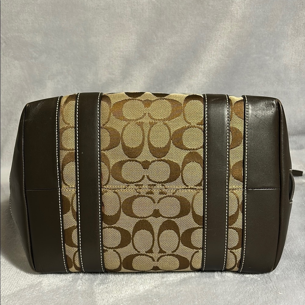 COACH 6042 Brown Canvas and Leather Monogram Tote Bag Vintage (07/2005) - Picture 3 of 12